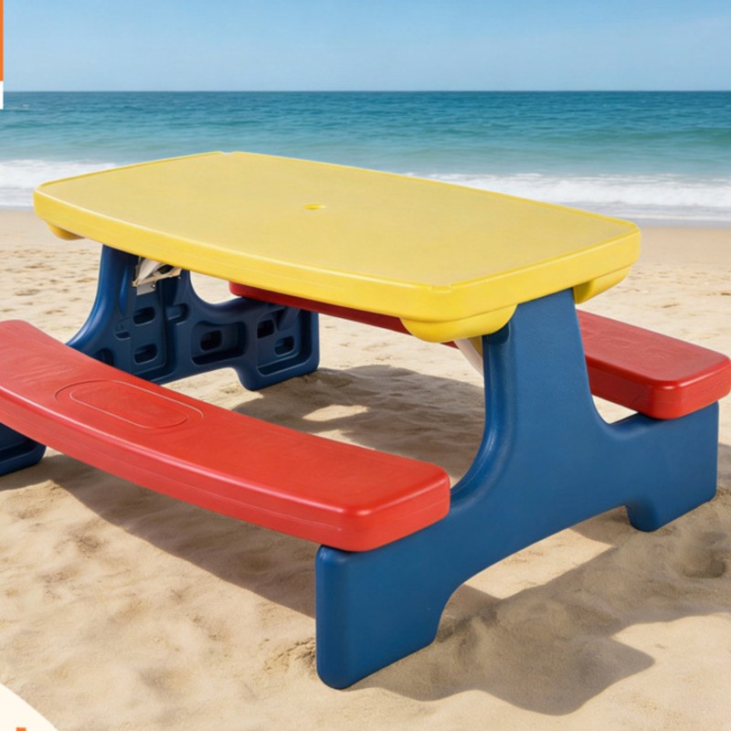 Kids Outdoor Table And Chairs With Umbrella - Складной детский уличный стол и стулья